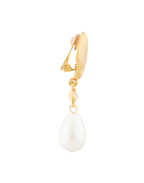 Oscar de la Renta - Gold Scallop Shell and Pearl Drop Earrings 