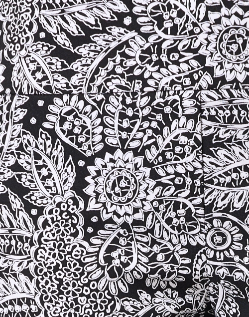 Fabric image - Elliott Lauren - Black and White Floral Pull On Ankle Pant