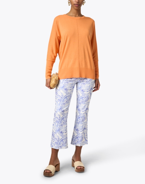Look image - Avenue Montaigne - Leo Blue and White Paisley Print Pull On Pant