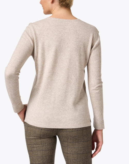 Back image - Kinross - Beige Cashmere Sweater