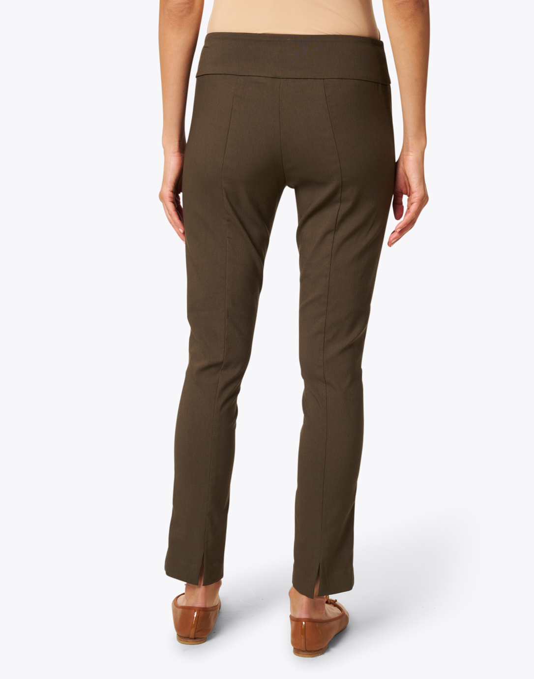 Olive Control Stretch Pull On Ankle Pant | Elliott Lauren